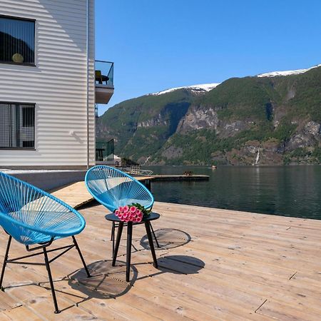 Wangen Apartments As Aurland Exterior photo