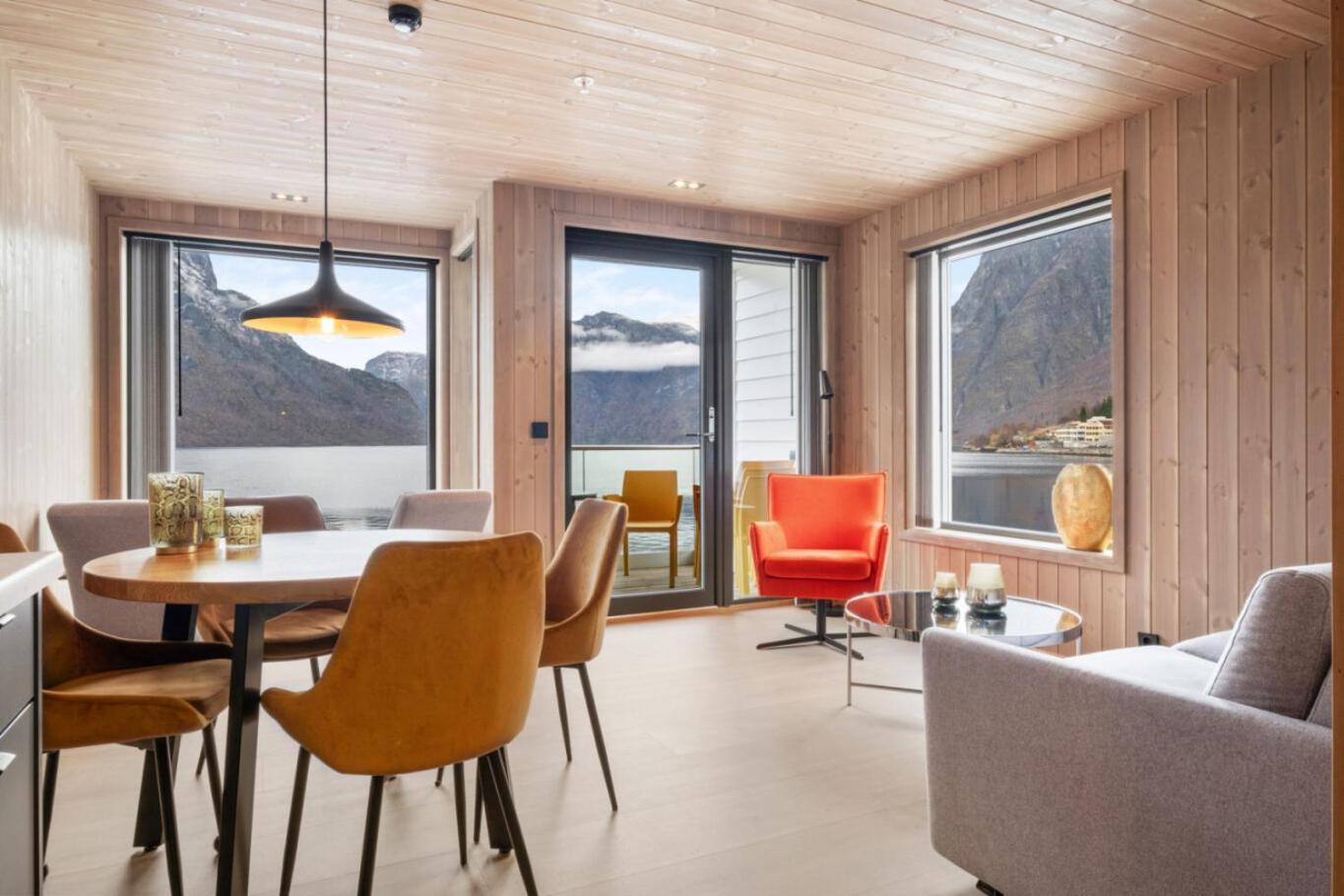 Wangen Apartments As Aurland Exterior photo