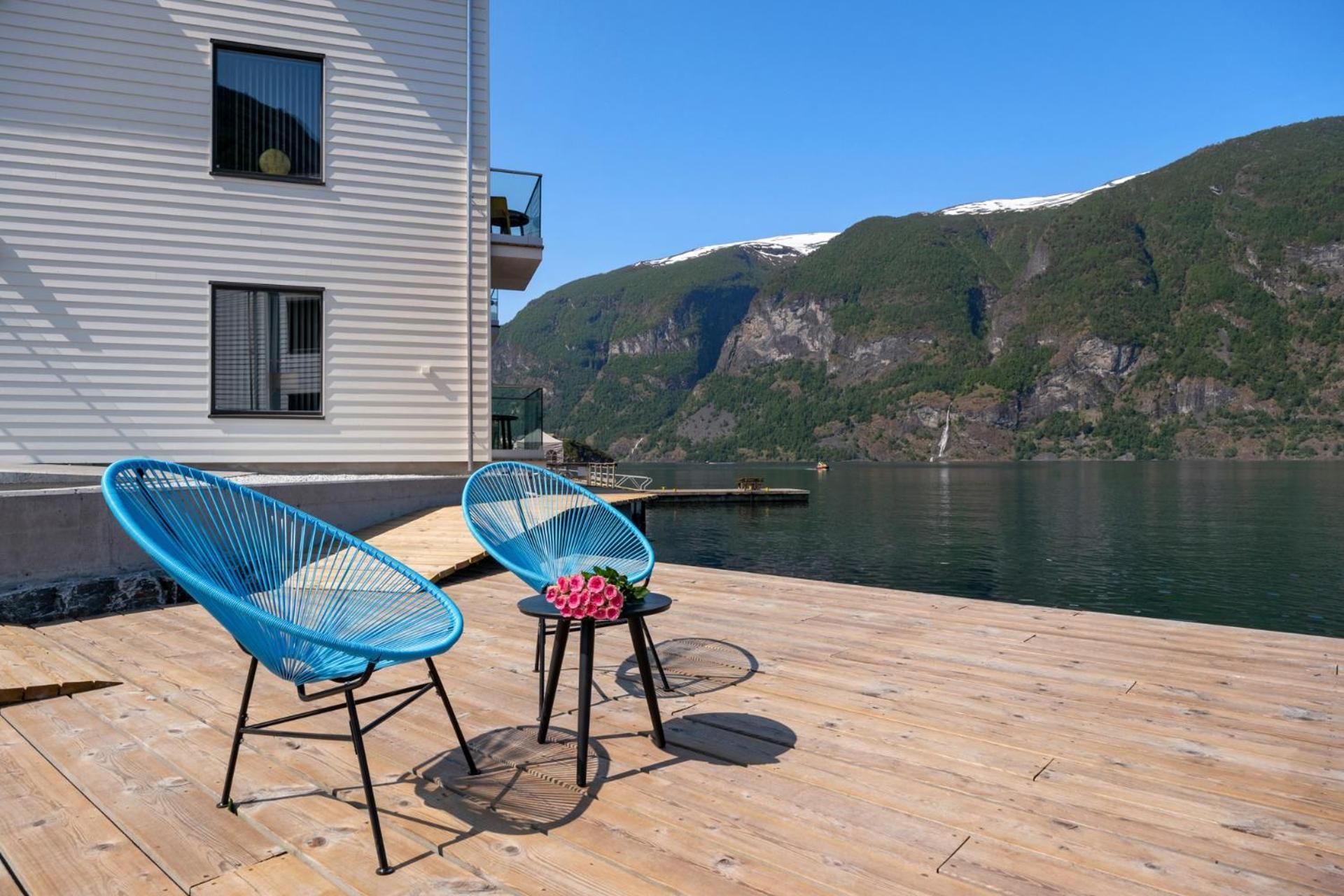 Wangen Apartments As Aurland Exterior photo